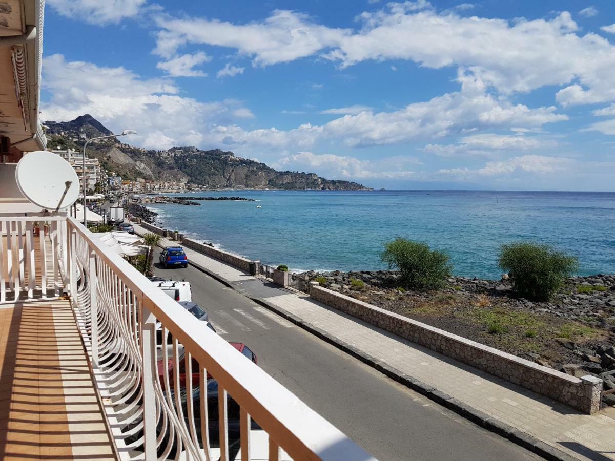 Super Panorama & Astonishing Apartment Seaview Giardini Naxos Exterior foto