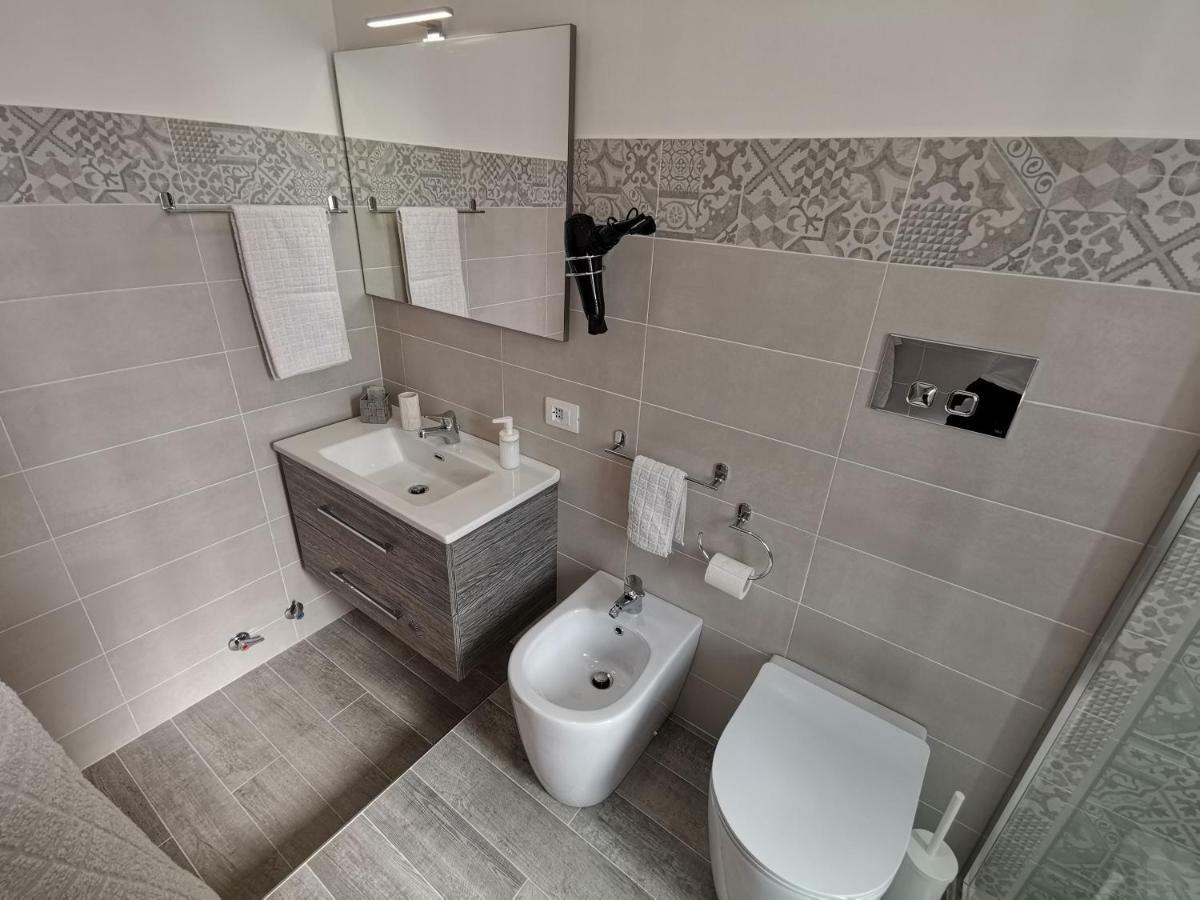 Super Panorama & Astonishing Apartment Seaview Giardini Naxos Exterior foto